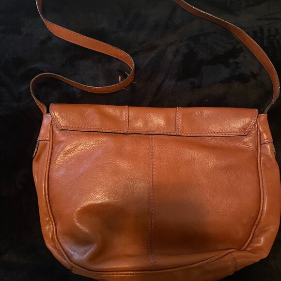 Brown leather shoulder bag - Picture 2 of 4